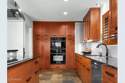 717 E Royal Palm Road, Phoenix, AZ 85020 - Photo 13