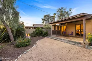 717 E Royal Palm Rd, Phoenix, AZ 85020 - Photo 31