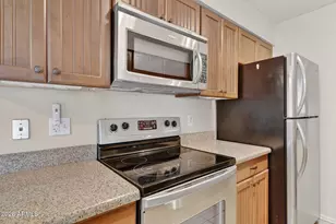 10610 S 48th St, Phoenix, AZ 85044 - Photo 11