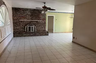 10517 W Catalina Dr, Avondale, AZ 85392 - Photo 11