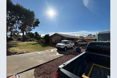 10517 W Catalina Drive, Avondale, AZ 85392 - Photo 7