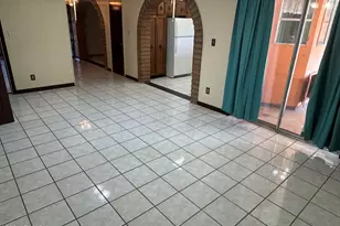 10517 W Catalina Dr, Avondale, AZ 85392 - Photo 13