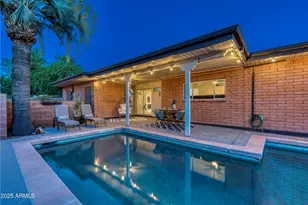 320 E Geneva Dr, Tempe, AZ 85282 - Photo 21