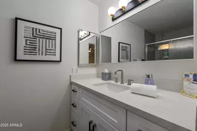 320 E Geneva Drive, Tempe, AZ 85282 - Photo 13