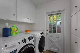 320 E Geneva Dr, Tempe, AZ 85282 - Photo 11