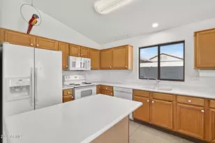 30713 N Maple Chase Dr, San Tan Valley, AZ 85143 - Photo 15