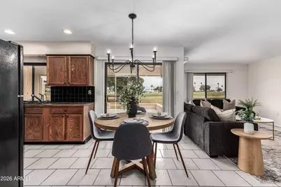 11118 W Cameo Drive, Sun City, AZ 85351 - Photo 9