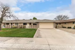 11118 W Cameo Dr, Sun City, AZ 85351 - Photo 1