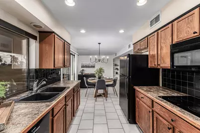 11118 W Cameo Drive, Sun City, AZ 85351 - Photo 11