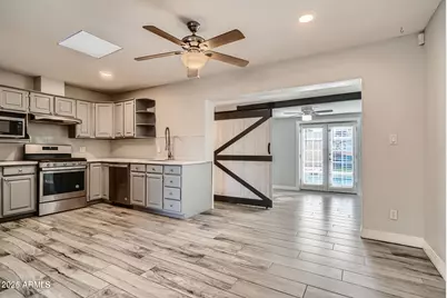 2007 W Dahlia Drive, Phoenix, AZ 85029 - Photo 3