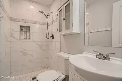 2007 W Dahlia Drive, Phoenix, AZ 85029 - Photo 9