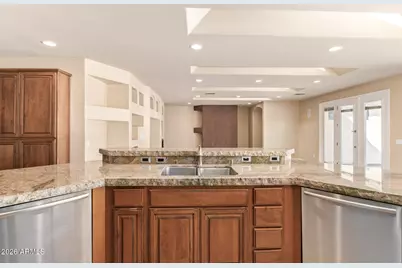 3342 E Suncrest Court, Phoenix, AZ 85044 - Photo 23