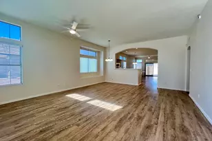 3200 S Cascade Pl, Chandler, AZ 85248 - Photo 3