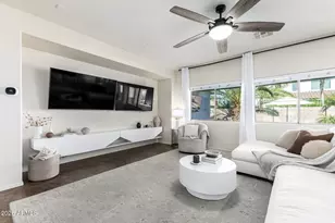 2740 E Rakestraw Ln, Gilbert, AZ 85298 - Photo 15