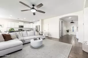 2740 E Rakestraw Ln, Gilbert, AZ 85298 - Photo 17