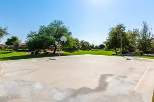 2740 E Rakestraw Ln, Gilbert, AZ 85298 - Photo 77