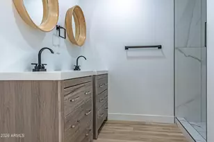 3035 E Heatherbrae Dr, Phoenix, AZ 85016 - Photo 5