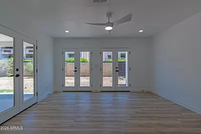 3035 E Heatherbrae Drive, Phoenix, AZ 85016 - Photo 17