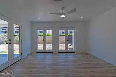 3035 E Heatherbrae Drive, Phoenix, AZ 85016 - Photo 17