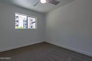 3035 E Heatherbrae Dr, Phoenix, AZ 85016 - Photo 9
