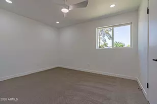 3035 E Heatherbrae Dr, Phoenix, AZ 85016 - Photo 15