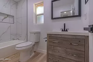 3035 E Heatherbrae Dr, Phoenix, AZ 85016 - Photo 13