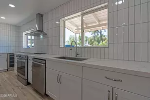 3035 E Heatherbrae Dr, Phoenix, AZ 85016 - Photo 21