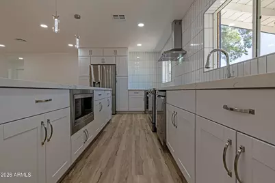 3035 E Heatherbrae Drive, Phoenix, AZ 85016 - Photo 1