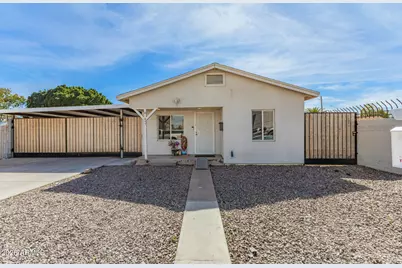 547 W Mahoney Avenue, Mesa, AZ 85210 - Photo 1