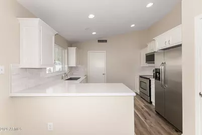 16630 N 35th Street, Phoenix, AZ 85032 - Photo 9