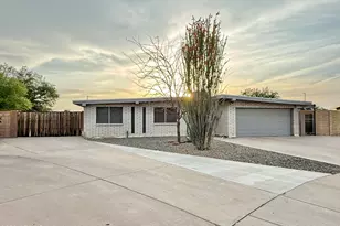 2317 W Aster Dr, Phoenix, AZ 85029 - Photo 13