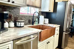 2317 W Aster Dr, Phoenix, AZ 85029 - Photo 13