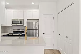 6900 E Princess Dr, Phoenix, AZ 85054 - Photo 7