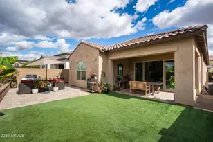 18236 N 66th Way, Phoenix, AZ 85054 - Photo 3