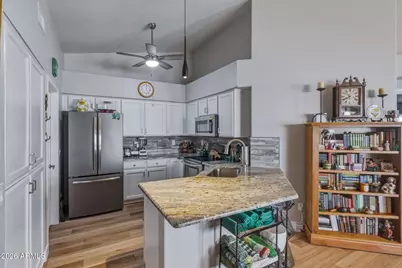 20636 N 104th Avenue, Peoria, AZ 85382 - Photo 23