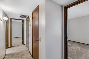 10737 W Santa Fe Dr, Sun City, AZ 85351 - Photo 15