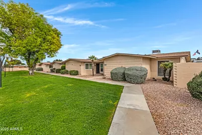 10737 W Santa Fe Drive, Sun City, AZ 85351 - Photo 29
