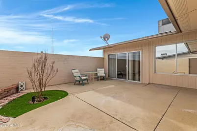 10737 W Santa Fe Drive, Sun City, AZ 85351 - Photo 23