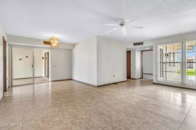 10737 W Santa Fe Drive, Sun City, AZ 85351 - Photo 3