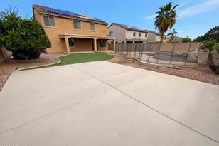 18133 W Golden Ln, Waddell, AZ 85355 - Photo 5