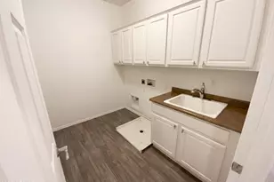 18133 W Golden Ln, Waddell, AZ 85355 - Photo 29