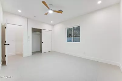 2029 N 22nd Place, Phoenix, AZ 85006 - Photo 11