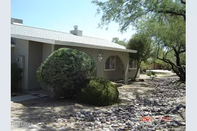 1940 Manrad Drive, Wickenburg, AZ 85390 - Photo 3
