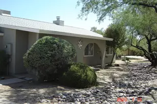 1940 Manrad Dr, Wickenburg, AZ 85390 - Photo 3