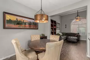 3635 W Thalia Ct, Phoenix, AZ 85086 - Photo 5