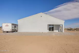 10153 W Wenden Dr, Arizona City, AZ 85123 - Photo 49