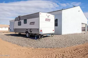 10153 W Wenden Dr, Arizona City, AZ 85123 - Photo 45