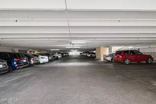 7950 E Camelback Rd, Scottsdale, AZ 85251 - Photo 37