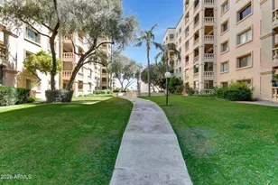 7950 E Camelback Rd, Scottsdale, AZ 85251 - Photo 23