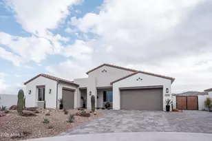 4783 W Flat Iron Ct, Queen Creek, AZ 85144 - Photo 5